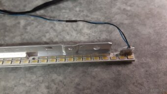 Samsung UE32C4000, 4003 LED podsvietenie - 2