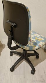 Predám túto detskú otočnú stoličku - 2