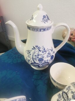 PREDANE Cibulak, anglicky Porcelan, čajová a dezertna sada - 2