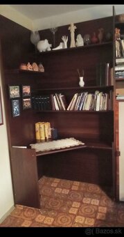 Studentsky rohovy kut s pisacim stolom - 2