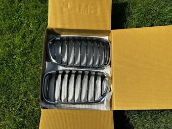 Original predne mriezky/ladvinky na BMW 1 F20 - 2