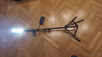 2x Led Svetla na stojanoch - 2