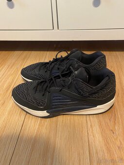 Nike, Jordan’s 49,5 - 2