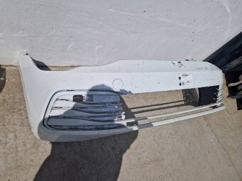 VW GOLF 8 VIII 2020- PREDNÝ NÁRAZNÍK - 2