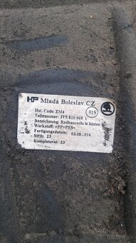 Zadný podblatník Škoda Superb III – originál - 2