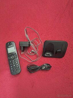 Bezdrôtový telefón Panasonic KX-TGC210 - 2