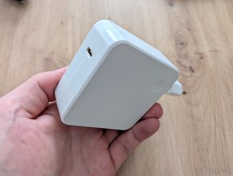 100W USB-C adapter - 2