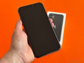 iPhone 11 Black 128GB - s novou baterkou - 2
