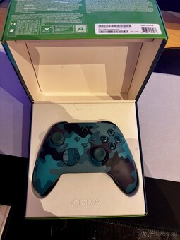 Xbox ovládač - 2