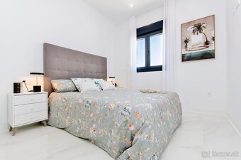 Španělsko Alicante,v blízkosti Torrevieja a golfového hřiště - 2