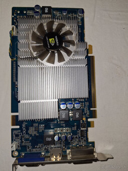 Nvidia GT230 - 2