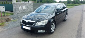 Škoda Octavia Combi 2.0TDI DSG ELEGANCE - 2