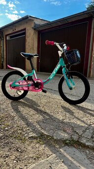Ľahký dievčenský bicykel 16” - 2
