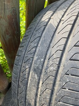 225/50 r17 - 2