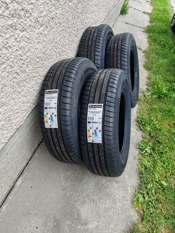 Predám pneumatiky Firestone Roadhawk 2 215/70 R 16 - 2
