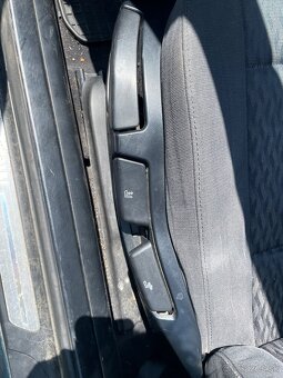 BMW vyhrievané sedačky coupe e46 - 2