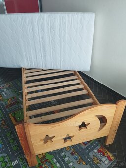 Posteľ 80x160 + matrac - 2