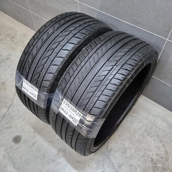 Letné pneumatiky 235/35 R20 NANKANG DOT4923 - 2