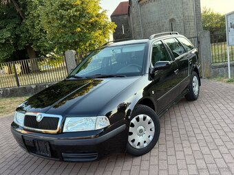 Škoda Octavia Combi Tour - 2