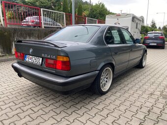 Predám BMW e34 524td - 2