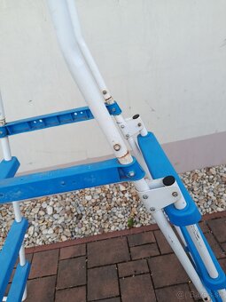 Bazenove schodiky - 2