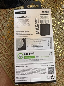 Kryt na IPhone 16 - 2