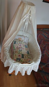 prutená kolíska či postielka s baldachynom na kolieskach - 2