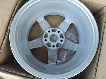 Alu disky R16 5x112 Dezent VW Group - 2