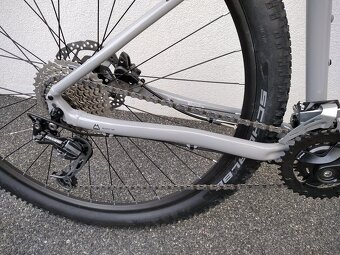 Level 3.0 rám 22" so zárukou - 2