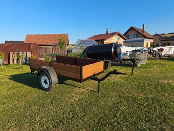 Vlečka za traktor. - 2