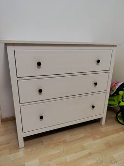 Hemnes komoda IKEA - 2