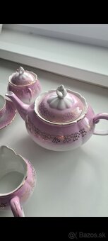 Predam ruzovy porcelan - 2