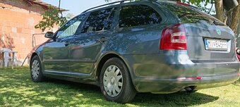Škoda Octavia - 2