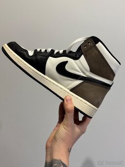 Air Jordan 1 High Dark Mocha - 2