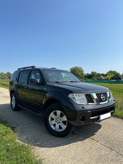 Nissan Pathfinder 2.5 dCI Automat 7-miestny - 2