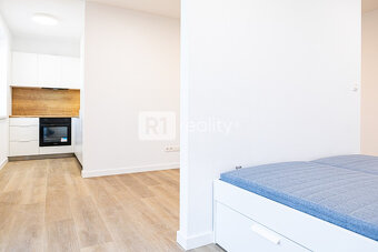 Nový 1 izbový byt 37 m2+ 4 m2 balkón, výťah + parking, Piešť - 2