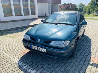 Renault Megane 1.6 RT - 2