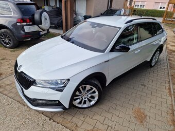 Škoda Superb Combi III 2.0 TDi DSG7 Scout 4x4 200k (diesel) - 2