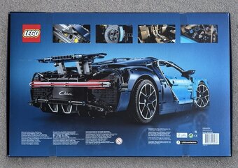 LEGO Technic: Bugatti Chiron (42083) - 2