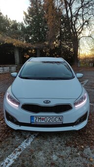 KIA CEED SW 1.6 GDI GOLD A/T (2017) – Po masívnom servise - 2