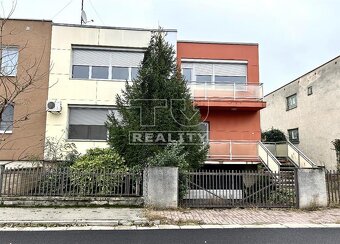 PRESTÍŽNE RODINNÉ BÝVANIE V JEDNEJ Z NAJŽIADANEJŠÍCH... - 2