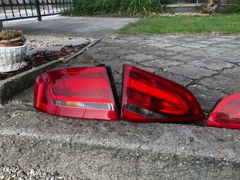 Audi a4b8 zadne svetlá 2008 - 2