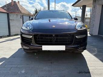 Porsche Cayenne GTS IIFL - 2