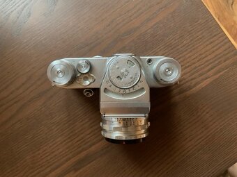 Pentacon FB a objektív Carl Zeiss Biotar 2/58 - 2