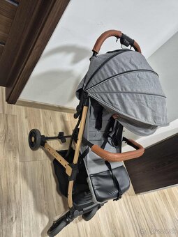 Športový kočík MoMi Estelle - 2