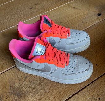 Nike tenisky číslo 38 - 2