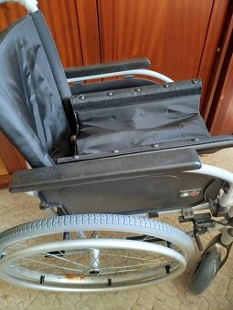 Invalidný vozík - 2
