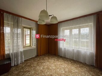 Úplna topka : veľký rodinný dom + pozemok 2200m2 + funkčný k - 2