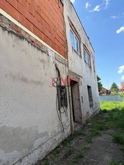 Rodinný dom / Stavebný pozemok - Kuzmányho ulica ( 12.ulica - 2