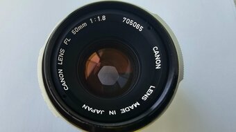 Canon fl 50mm, f 1.8 - 2